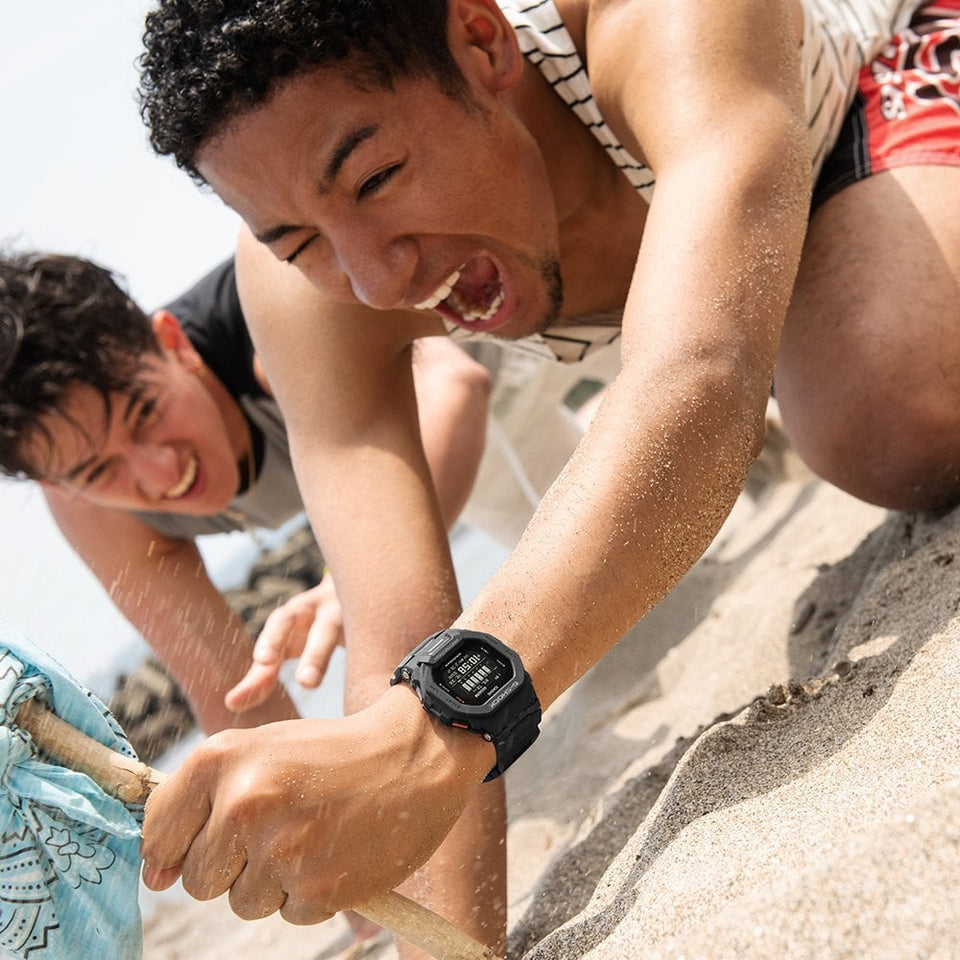 Casio G-Shock Men's G-SQUAD Black Fitness Tracker Bluetooth® Watch