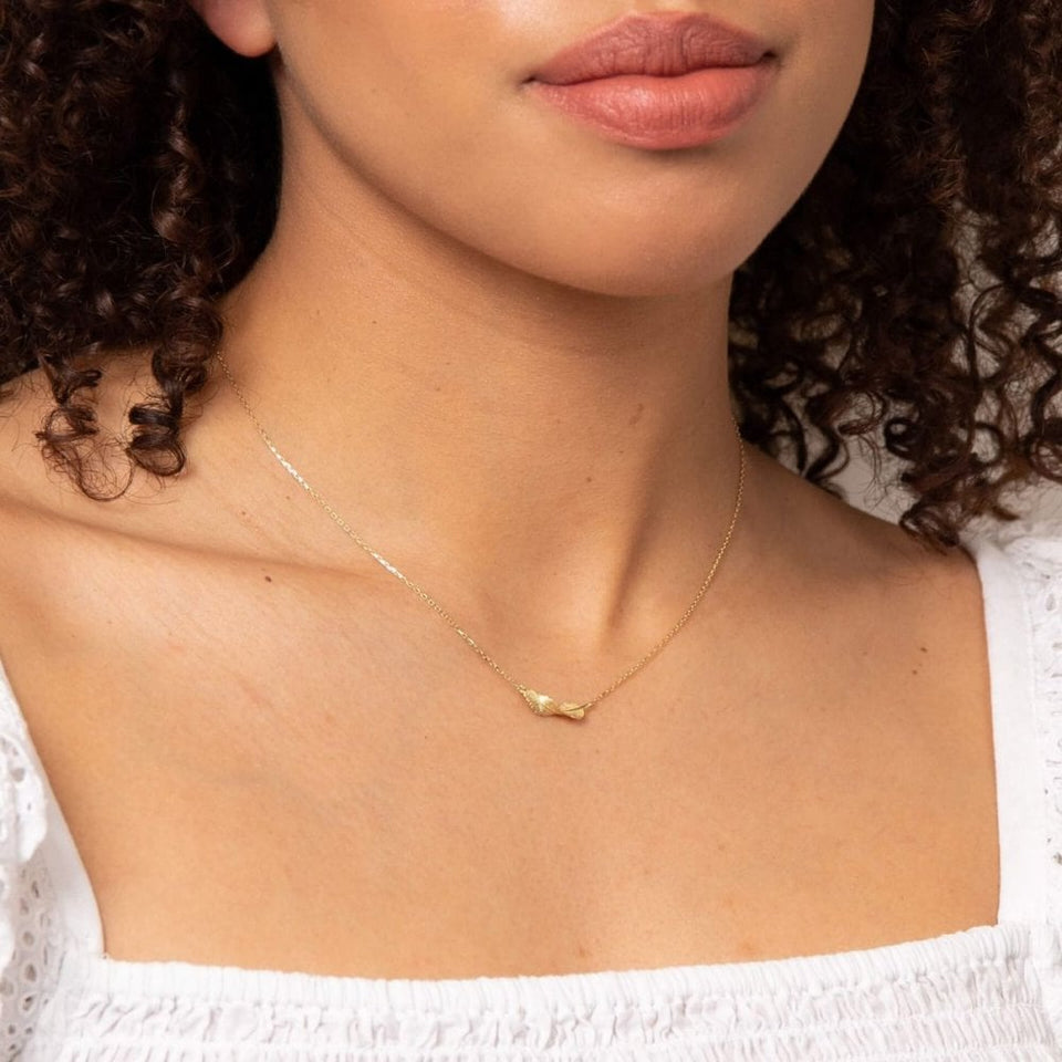 Elements Gold 9ct Yellow Gold Leaf Necklace