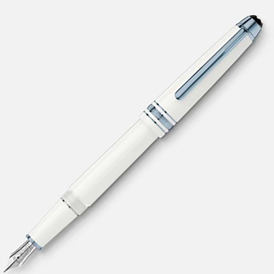 Montblanc Meisterstück Glacier Classique White Fountain Pen (M)