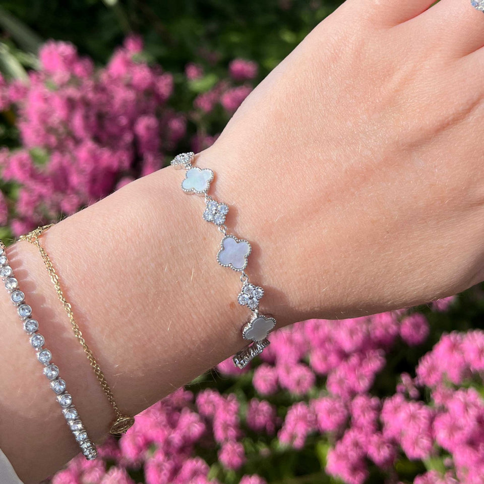 Francis & Gaye Sterling Silver Mother of Pearl & Stone Set Flowers Bracelet