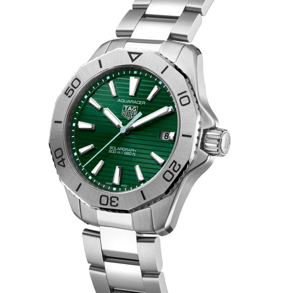 TAG Heuer Men's Aquaracer Professional 200 Solargraph Watch