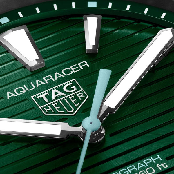 TAG Heuer Men's Aquaracer Professional 200 Solargraph Watch