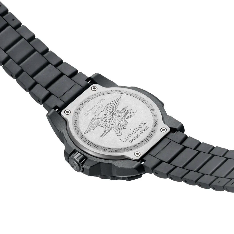 Luminox Men's Limited Edition Navy SEAL 'SEMPER-FORTIS' Bracelet Watch