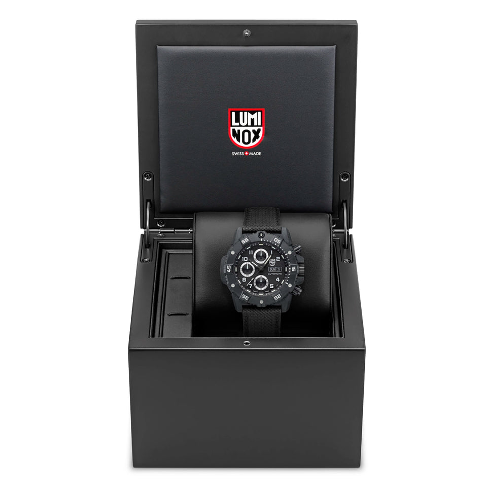 Luminox Men's Master Carbon SEAL Automatic Watch