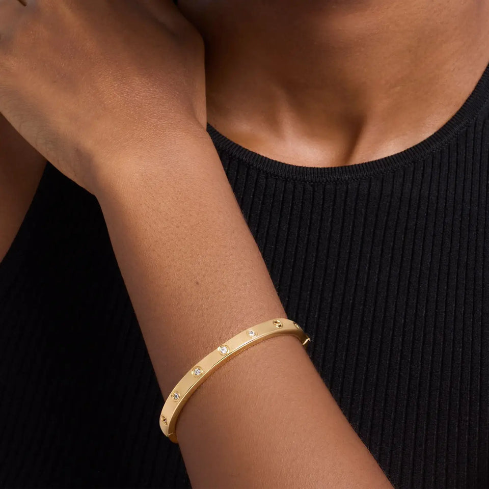 Michael Kors Ladies Brilliance Gold Toned Stone Set Bangle