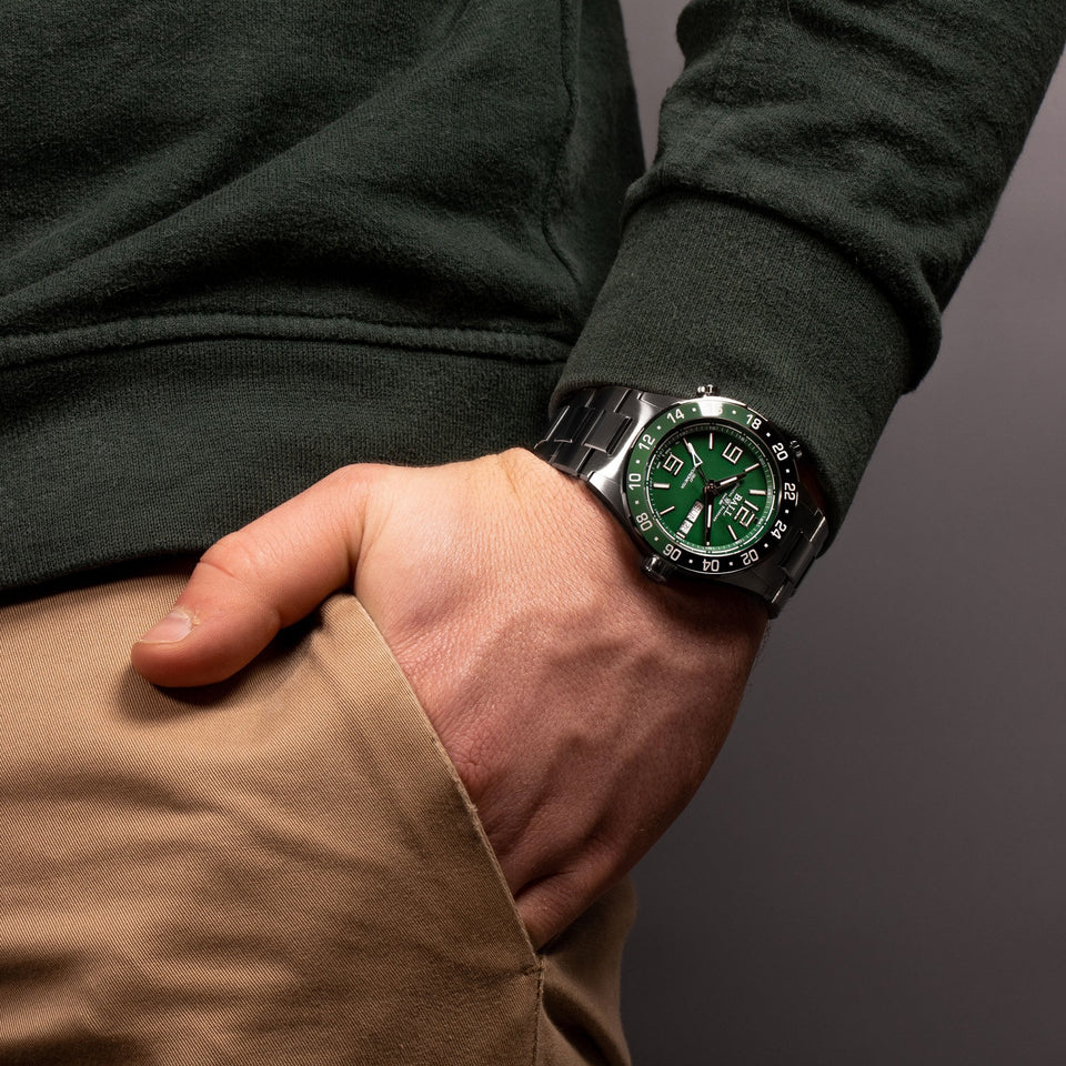 BALL Watch Roadmaster Marine GMT gREEN Dial Titanium Limited Edition Watch (XXXX/1000)