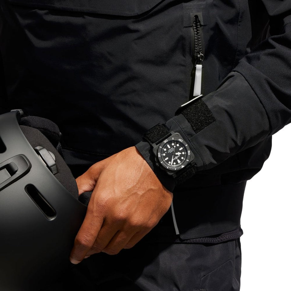 Bell & Ross Men's NEW BR 03 DIVER BLACK MATTE CERAMIC 42mm Watch