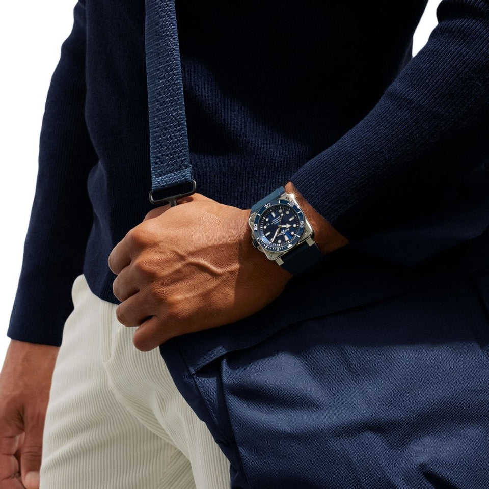 Bell & Ross Men's NEW BR 03 DIVER BLUE STEEL 42mm Watch