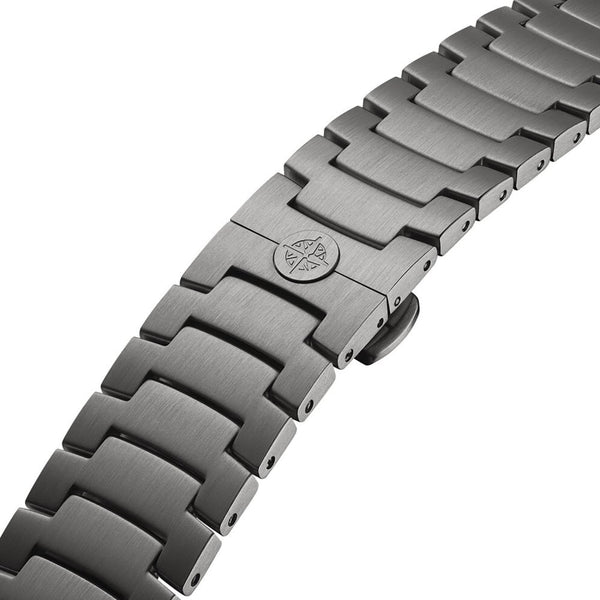 Bremont Altitude MB Meteor 42mm Titanium Bracelet Silver Dial Watch