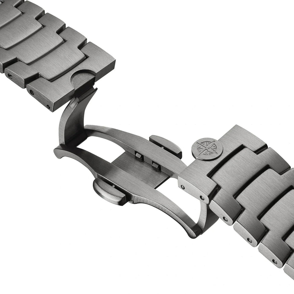 Bremont Altitude MB Meteor Titanium Silver Dial Watch | (XXX/400)