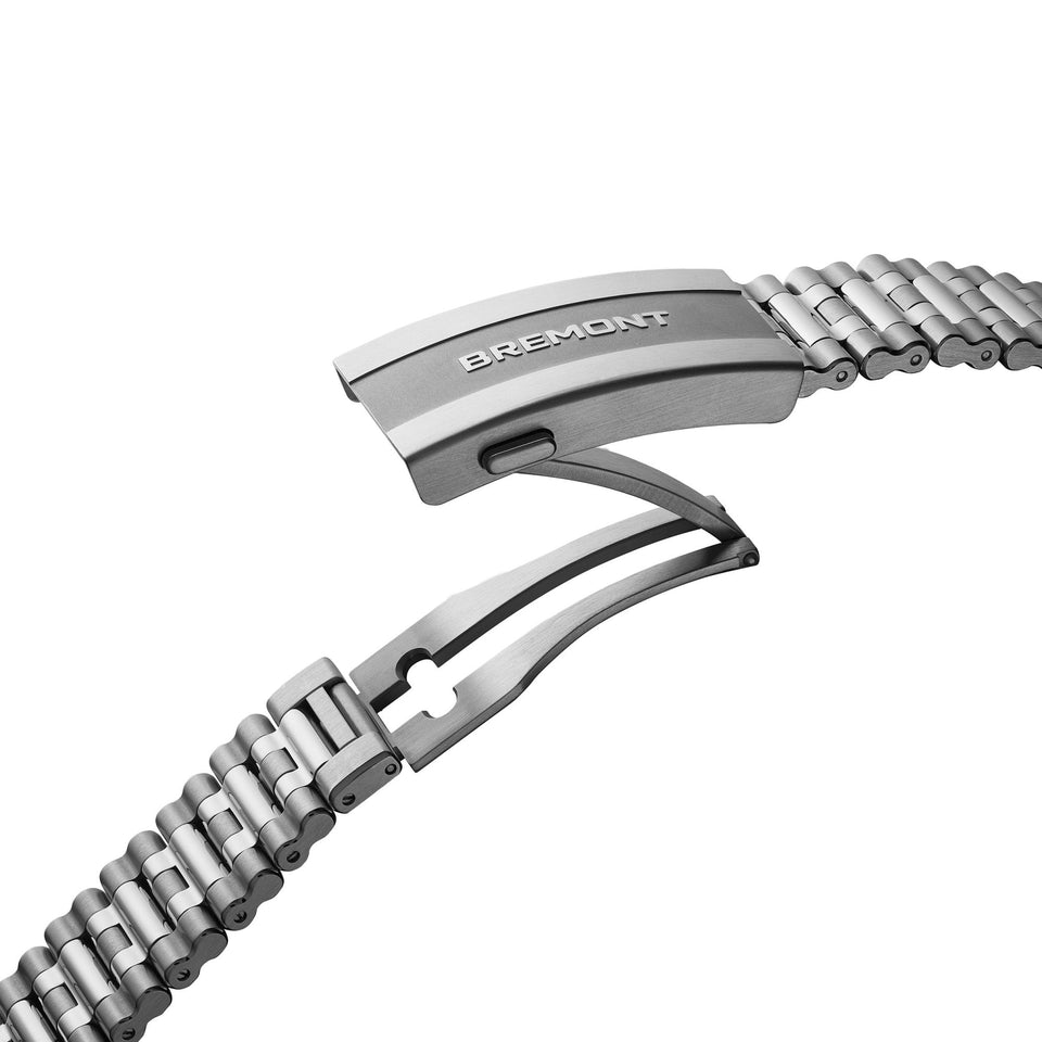Bremont Supermarine 500 Polar White Bracelet Watch