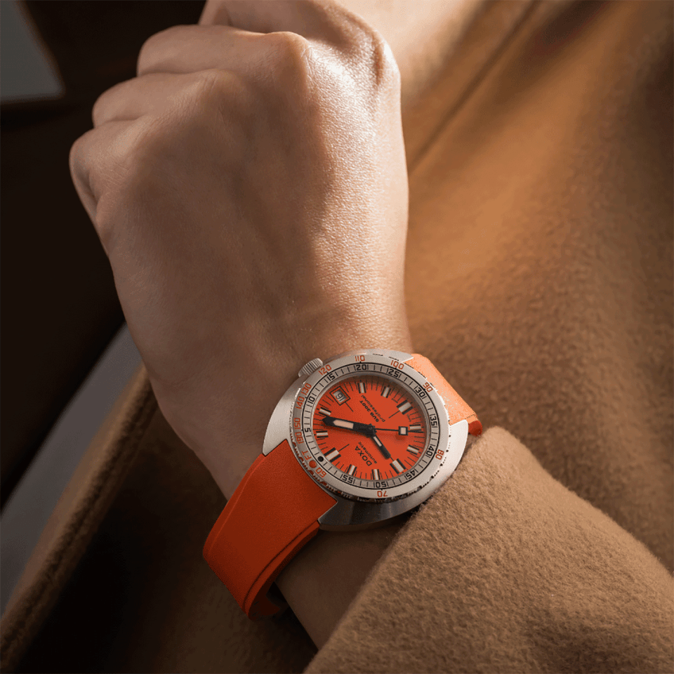 Doxa Men's SUB 200T Professional 39mm Orange Iconic Dial Rubber Strap Watch