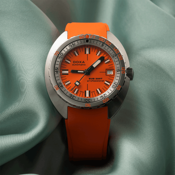 Doxa Men's SUB 200T Professional 39mm Orange Iconic Dial Watch