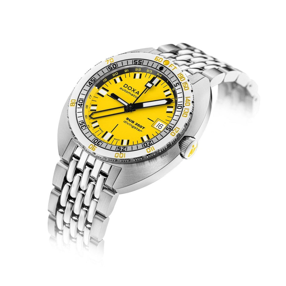 Doxa Men's SUB 250T GMT 40mm Divingstar Watch
