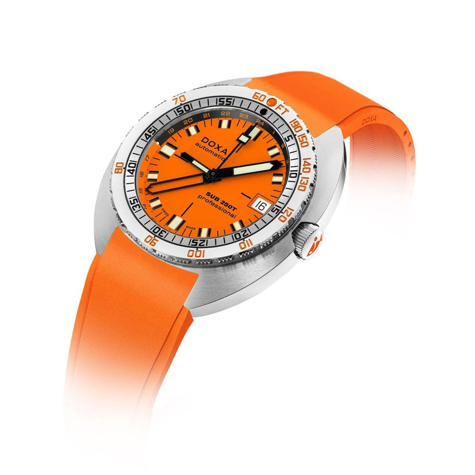 Doxa Men's SUB 250T GMT 40mm Professional Watch