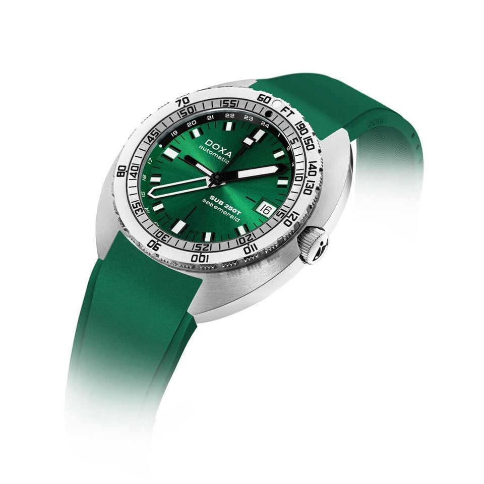 Doxa Men's SUB 250T GMT 40mm Sea Emerald Watch