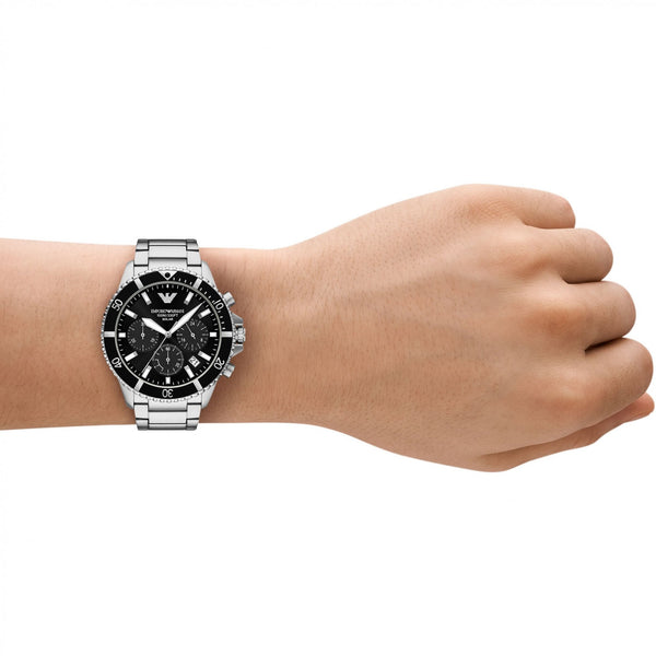 Emporio Armani Men's World Explorer 43mm Black Dial Barcelet Watch