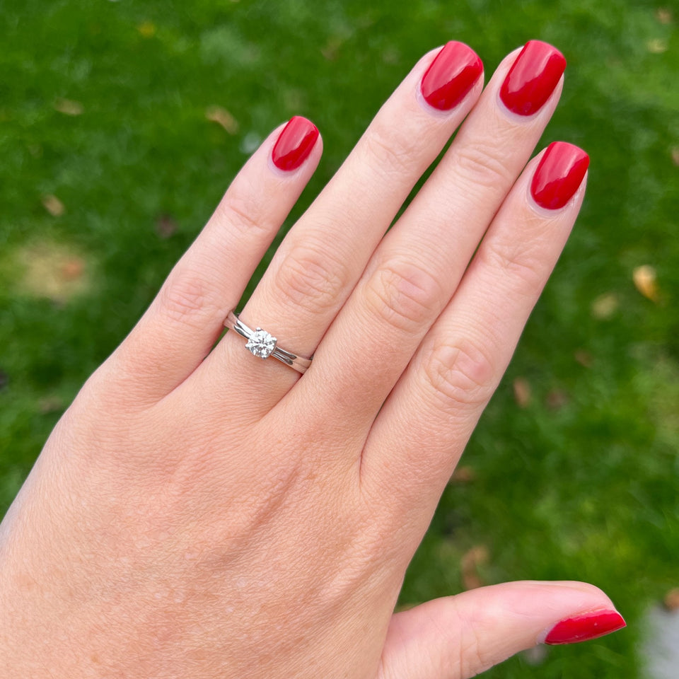 Francis & Gaye 18ct White Gold 0.40ct Diamond Solitaire Double Band Ring