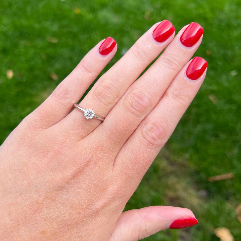 Francis & Gaye 18ct White Gold 6 Claw 0.55ct Diamond Solitaire Ring