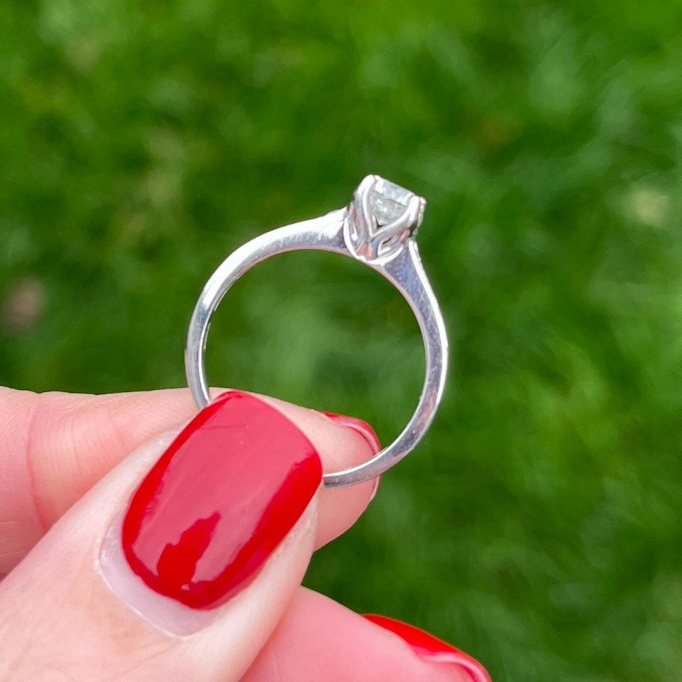 Francis & Gaye 18ct White Gold Diamond Set Shoulders Ring