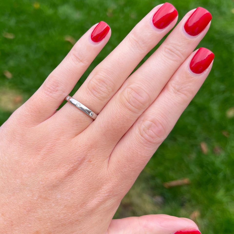 Francis & Gaye 18ct White Gold Spaced Diamond Set Band Ring