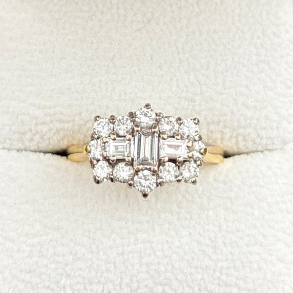 Francis & Gaye PRE-LOVED 18ct Yellow Gold Natural Diamond Cluster Ring