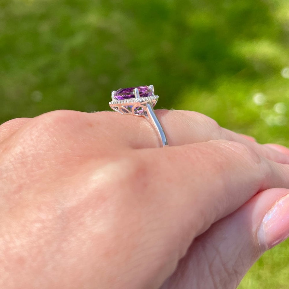 Francis & Gaye 9ct White Gold Diamond and Amethyst Traingular Ring