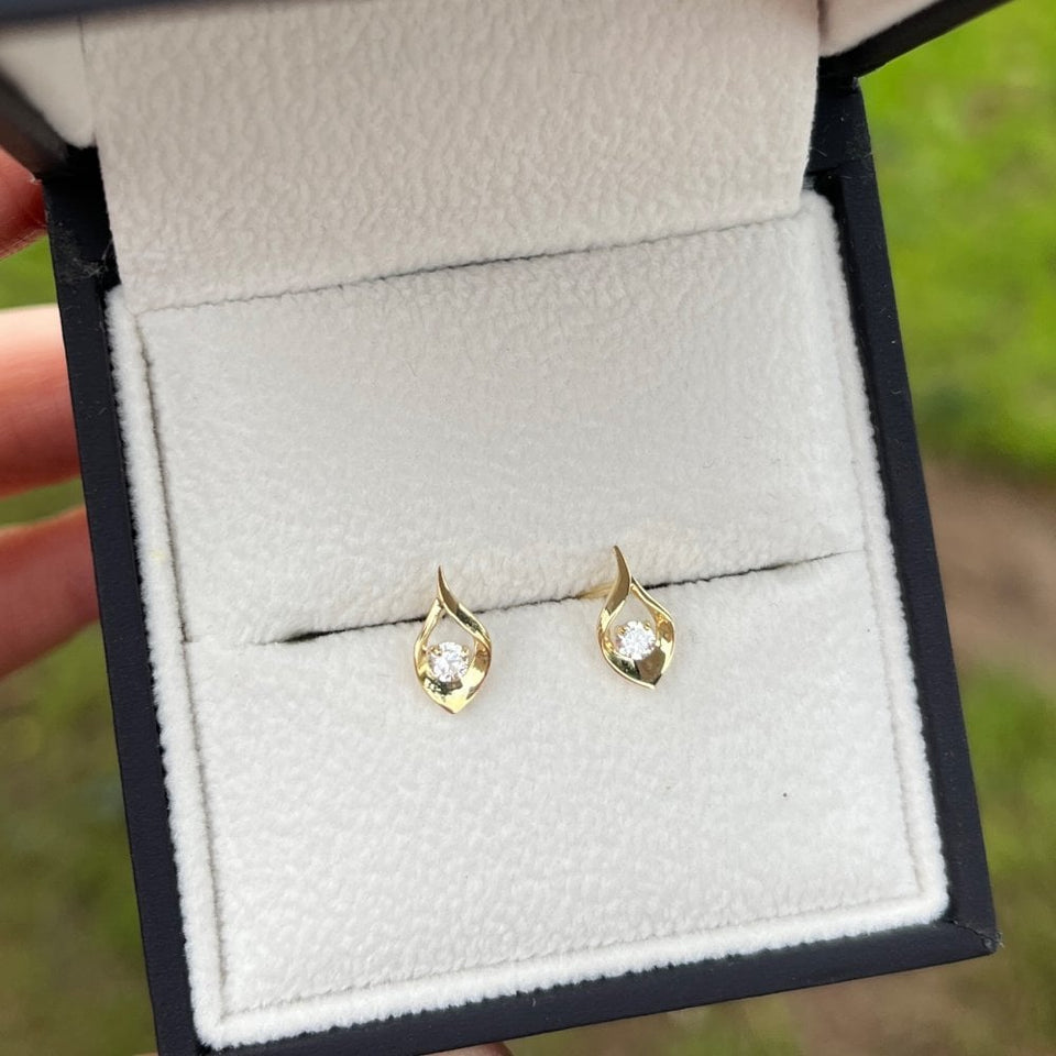Francis & Gaye 9ct Yellow Gold Cubic Zirconia Stone Studs