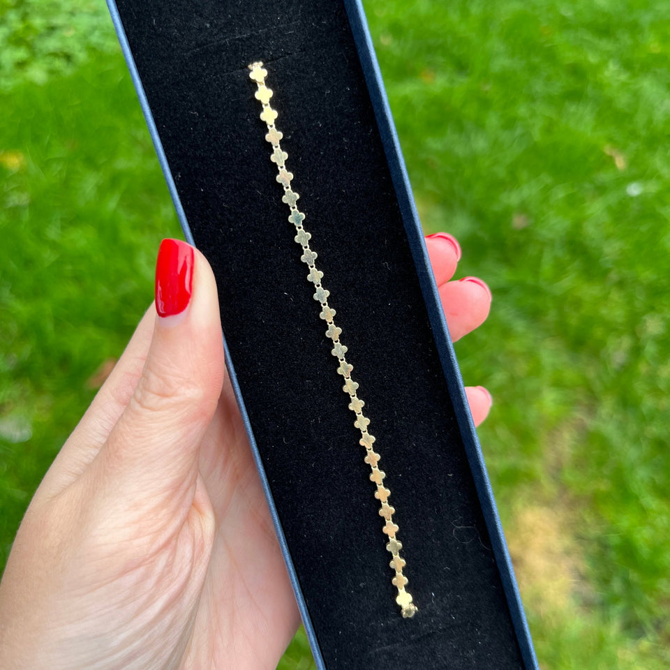 Francis & Gaye 9ct Yellow Gold Mini Clover Bracelet