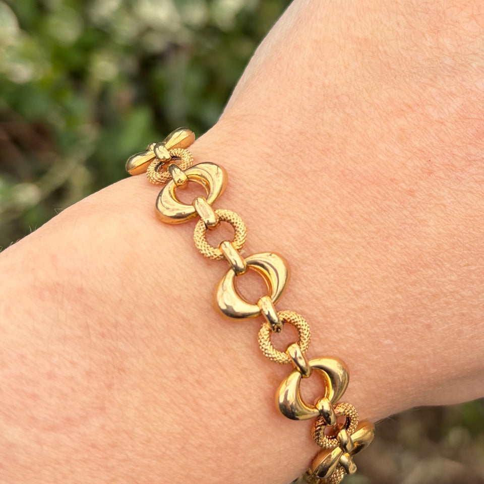 Francis & Gaye 9ct Yellow Gold Open Link Bracelet