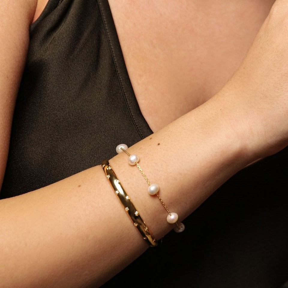 Francis & Gaye Ladies Gold Plated Pearl Satellite Bracelet