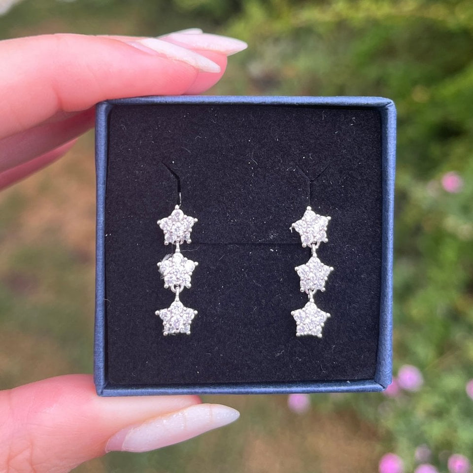 Francis & Gaye Ladies Silver Triple Stone Set Flower Earrings