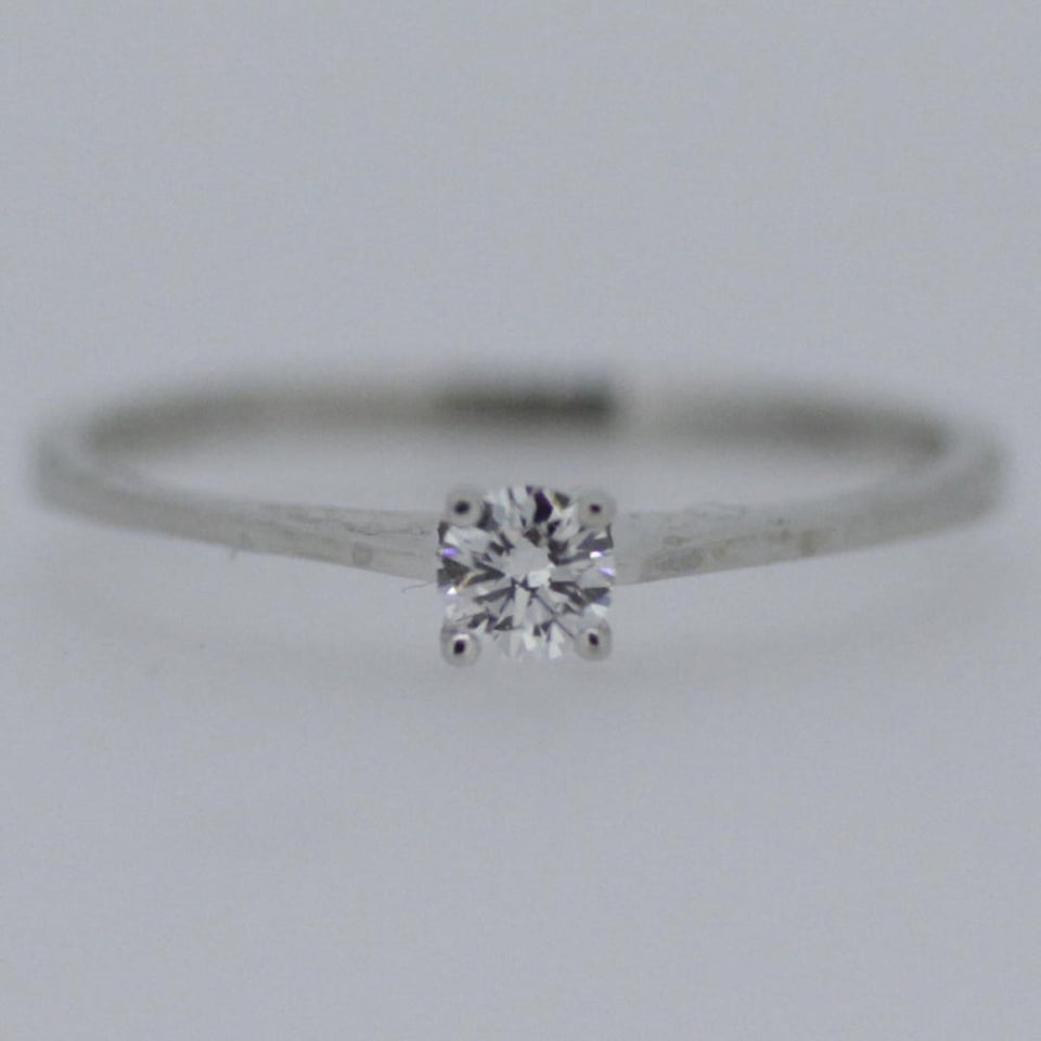Francis & Gaye Platinum Round Brilliant 0.15ct Diamond Ring