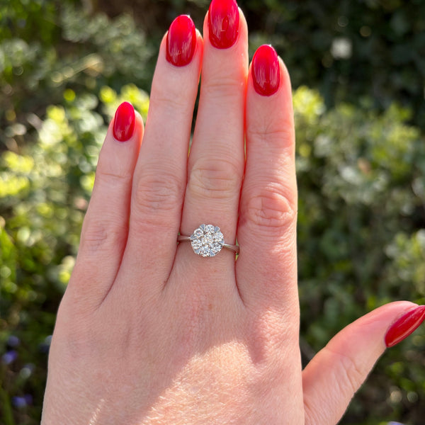 Francis & Gaye PRE-LOVED 18ct White Gold Diamond Cluster Ring