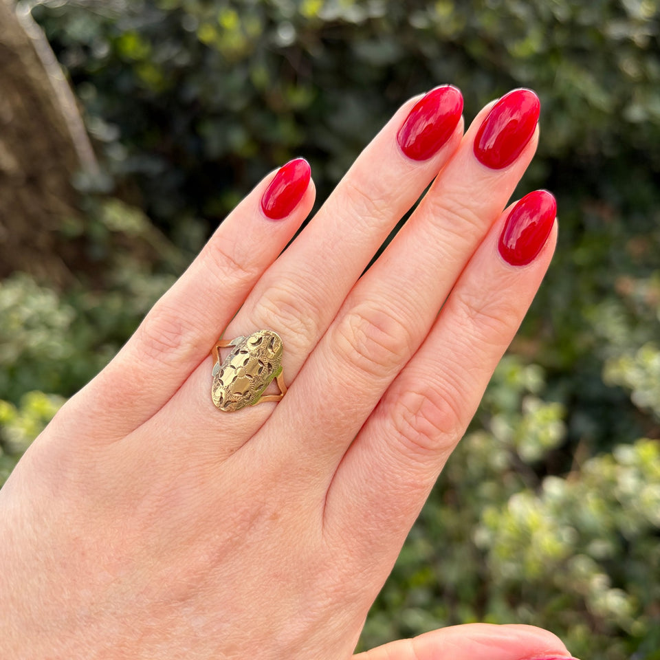 Francis & Gaye PRE-LOVED 9ct Yellow Gold Diamond Cut Fancy Ring
