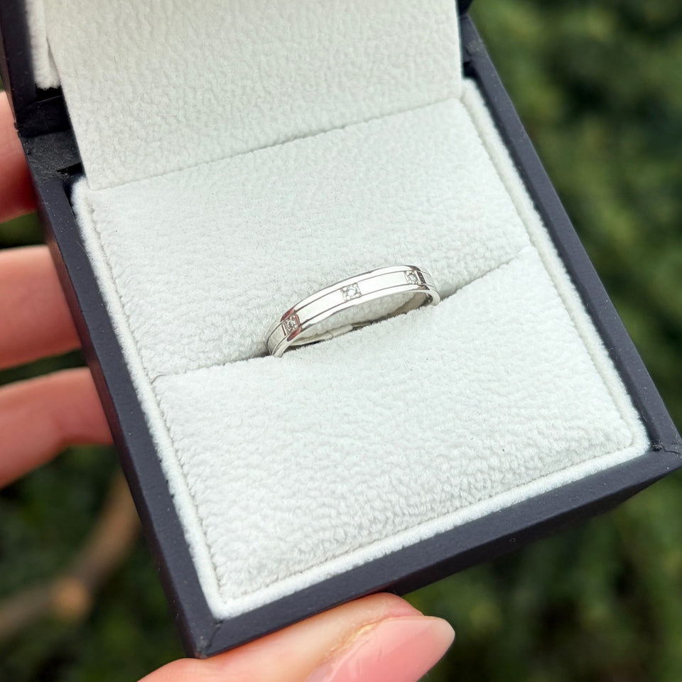 Francis & Gaye PRE-LOVED Platinum Diamond Set Ring