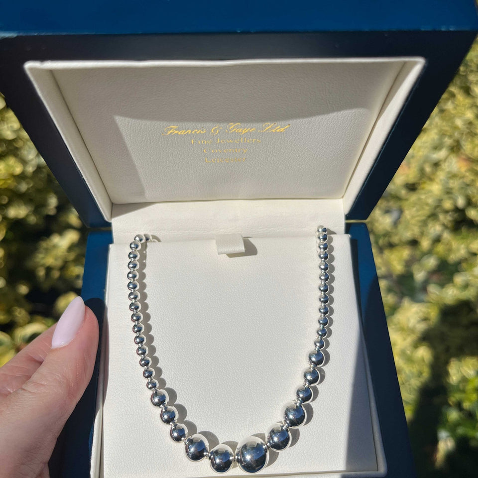 Francis & Gaye Silver Graduated Ball Necklace