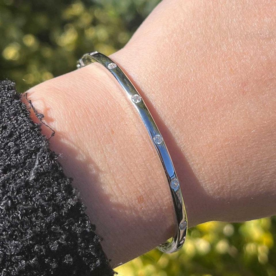 Francis & Gaye Silver & Stone Set Hinged Bangle