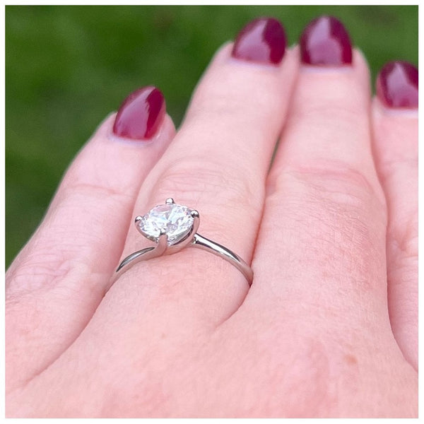 Francis & Gaye Sterling Silver Twisted Solitaire Ring