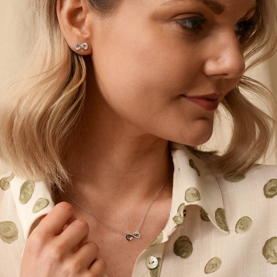 Hot Diamonds Amulets Infinity Earring And Necklace Set