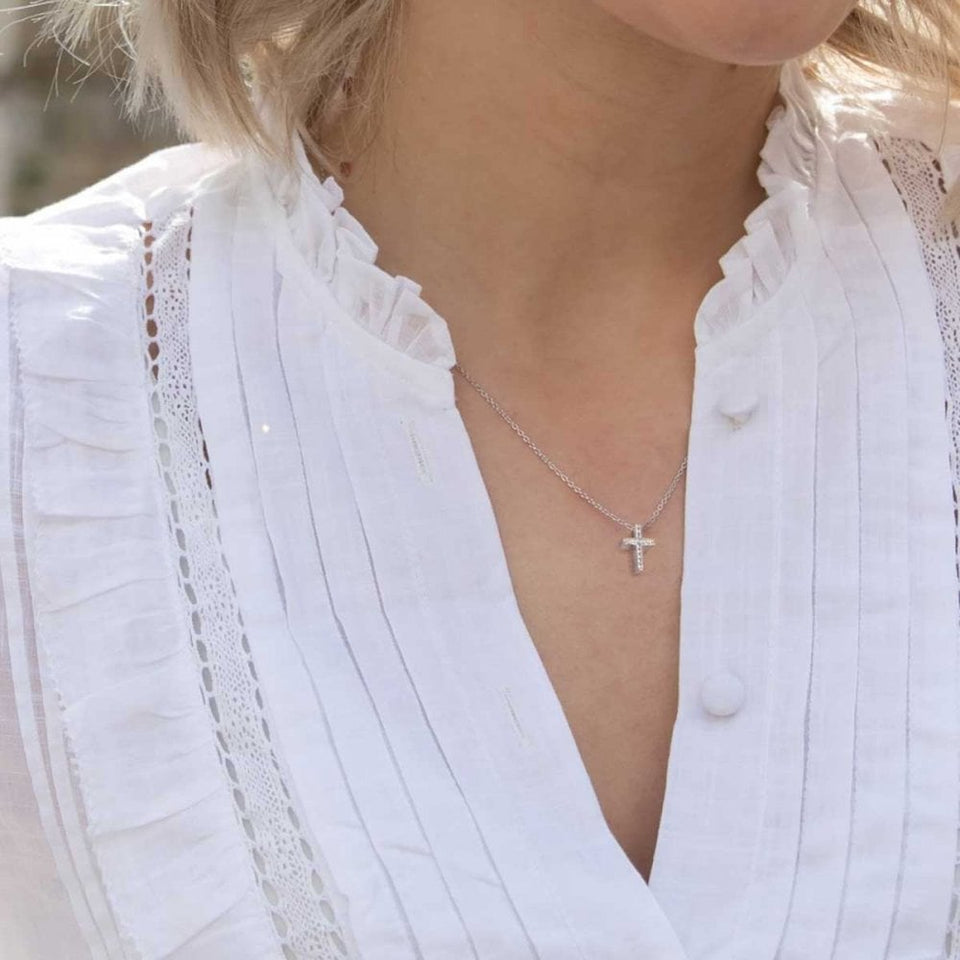 Hot Diamonds Bliss Striking Stone Set Cross Necklace