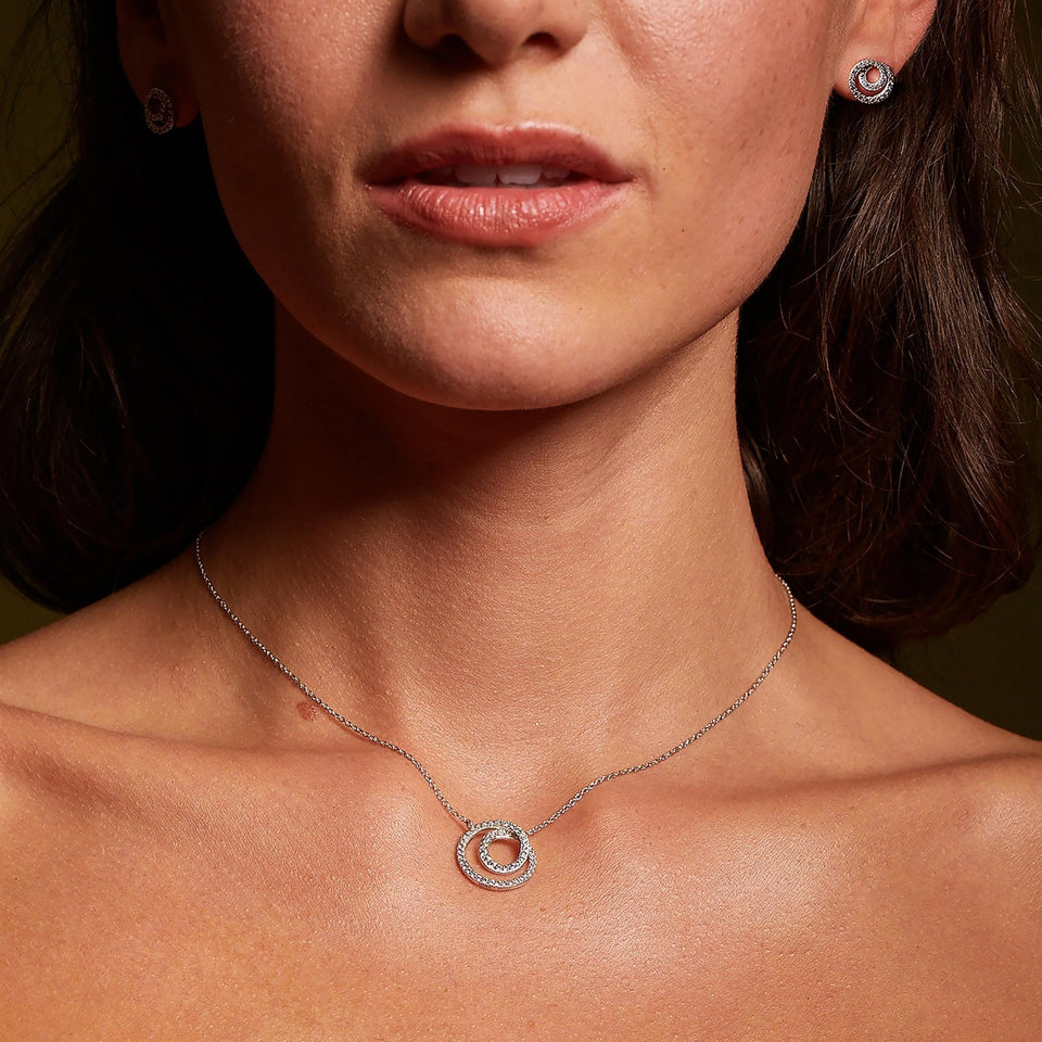 Hot Diamonds Ladies Shimmer Circles Necklace & Earring Giftset