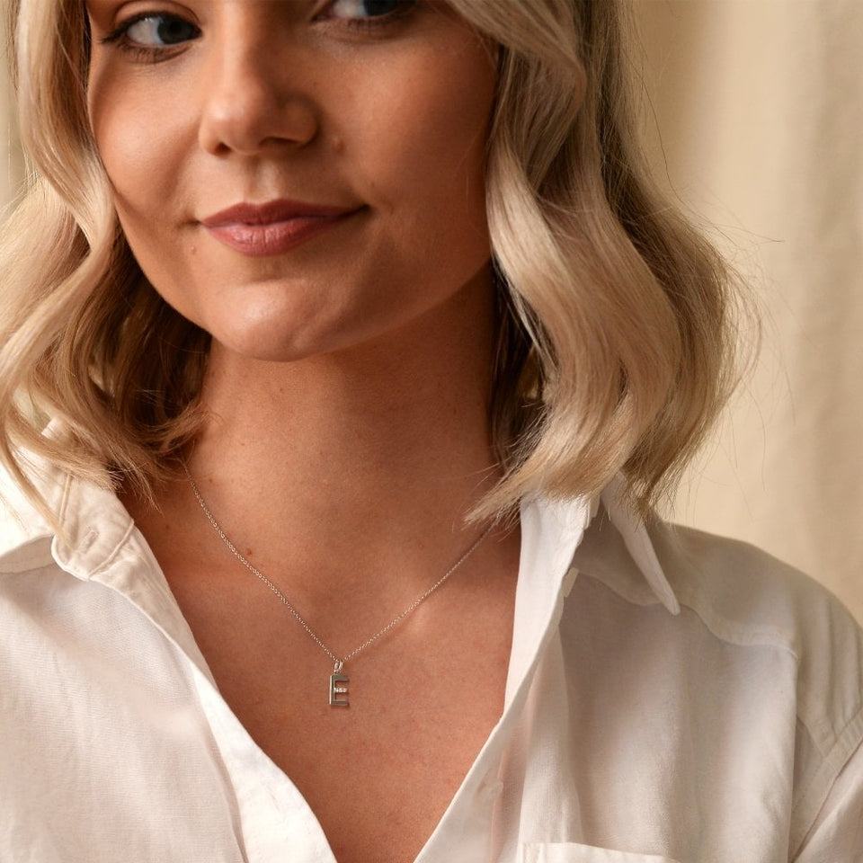 Hot Diamonds Love Letters Micro 'E' Necklace