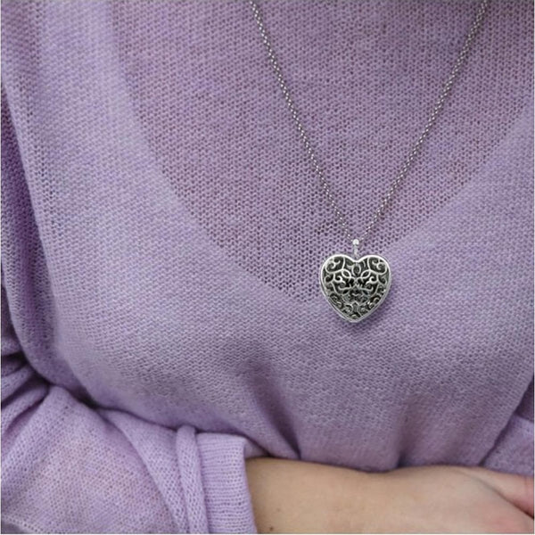 Hot Diamonds Memories Embracing Heart Locket Necklace