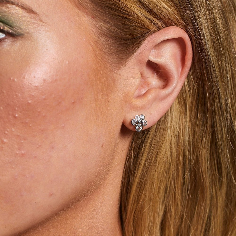 Hot Diamonds Tender Clustered Topaz Stud Earrings