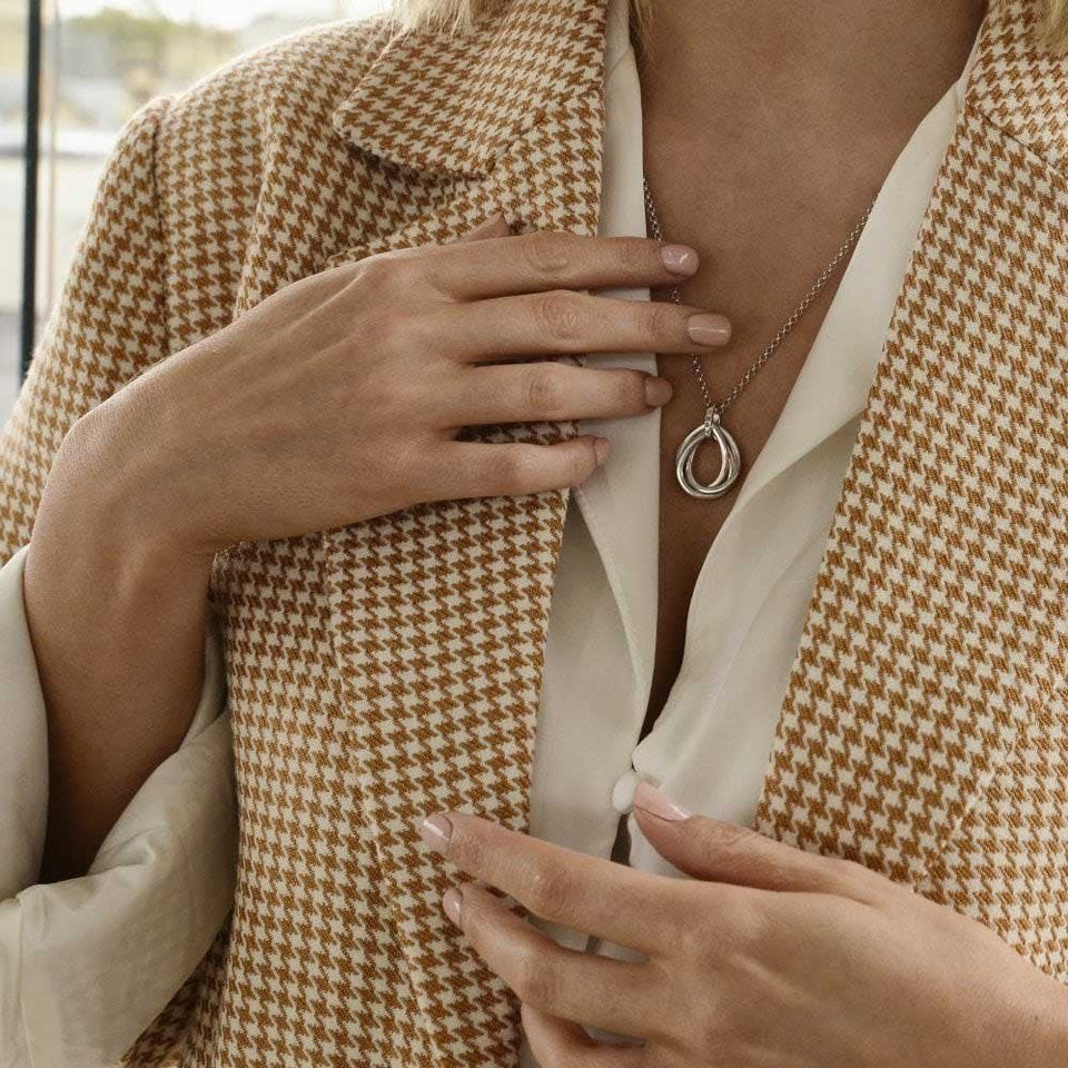 Hot Diamonds Trio Linked Open Teardrop Necklace