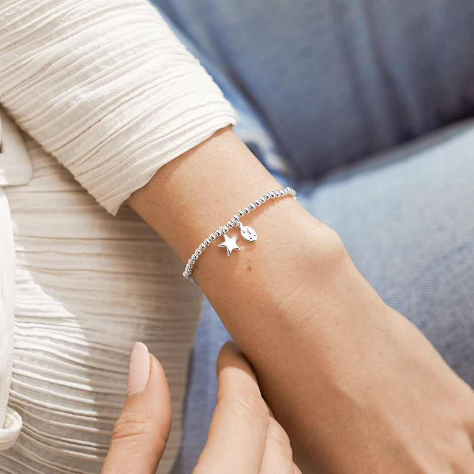 Joma Jewellery A Little 'Graduation' Bracelet