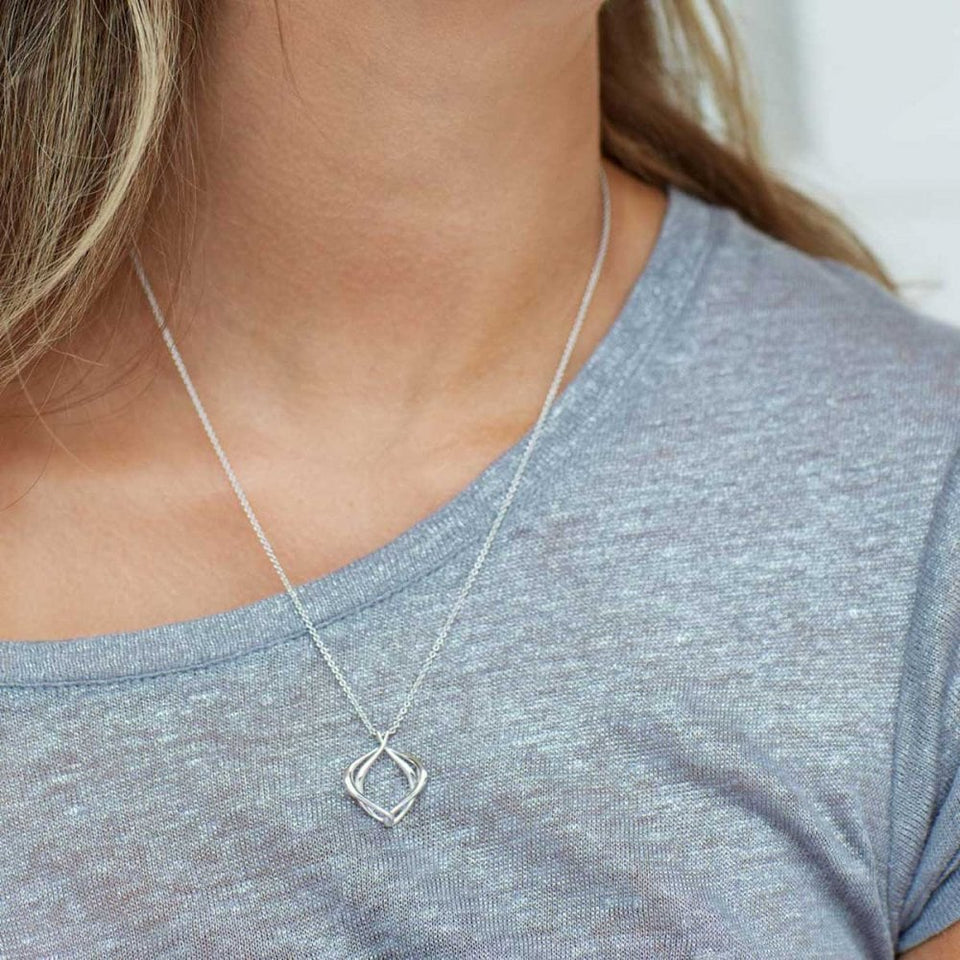 Kit Heath Ladies Alicia Petite Entwined Necklace
