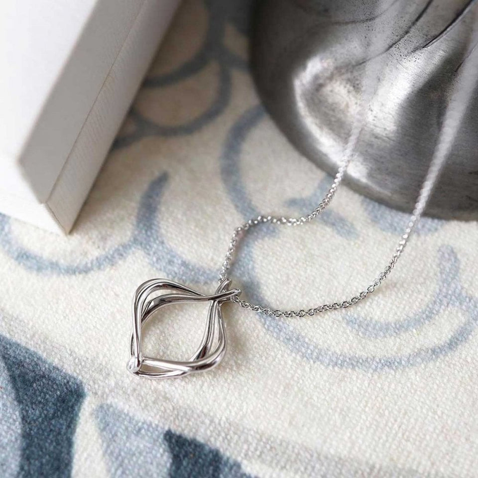 Kit Heath Ladies Alicia Petite Entwined Necklace