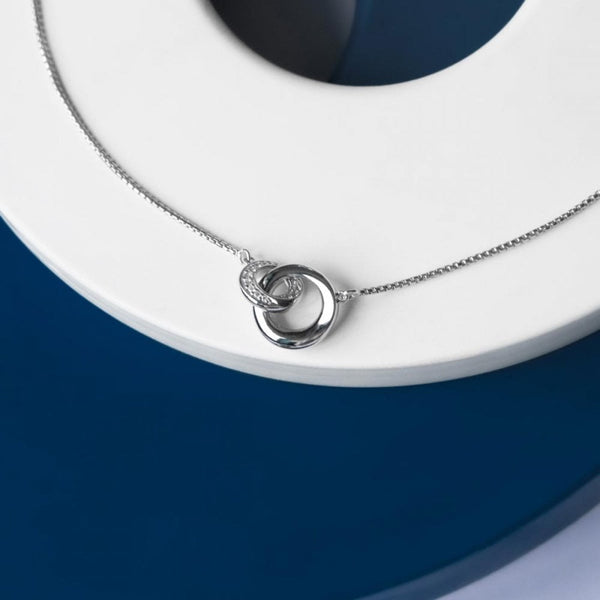 Kit Heath Ladies Bevel Cirque Stone Set Interlinked Circle Necklace